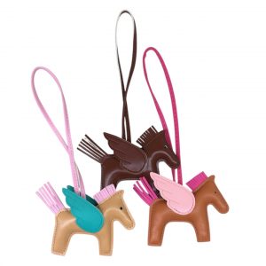 Charm Pegaso Beige Rosa Pink